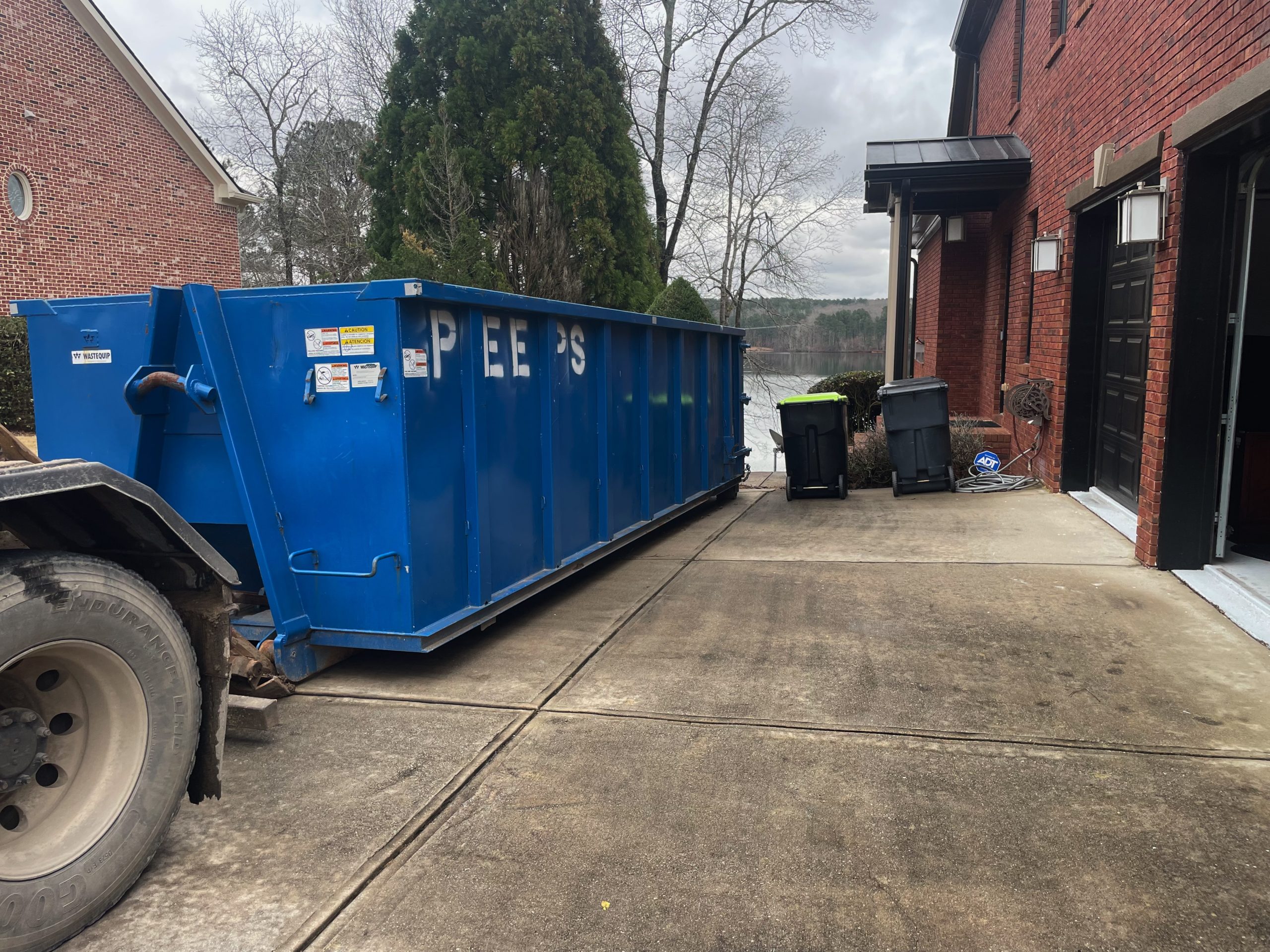 Reliable Dumpster Service for Contractors in Atlanta & South Atlanta - Peeps Containers Reliable Dumpster Service for Contractors in Atlanta & South Atlanta